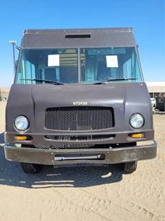 Workhorse W42 Salvage Truck