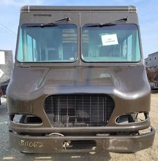 Workhorse W42 Salvage Truck