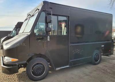 Workhorse W42 Salvage Truck