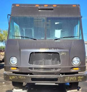 Workhorse W42 Salvage Truck