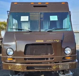 Workhorse W42 Salvage Truck