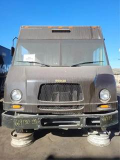 Workhorse W42 Salvage Truck