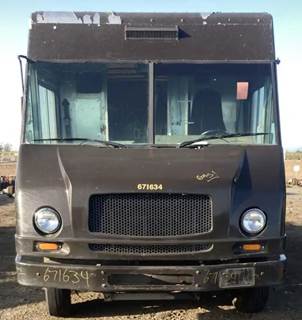 Workhorse W42 Salvage Truck