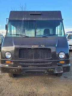 Workhorse W42 Salvage Truck