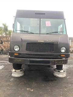 Workhorse W42 Salvage Truck