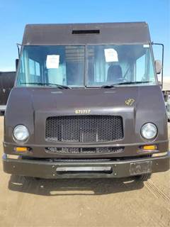 Workhorse W42 Salvage Truck