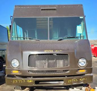 Workhorse W42 Salvage Truck