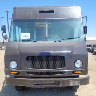 Workhorse W42 Salvage Truck