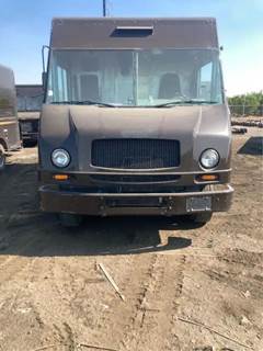 Workhorse W42 Salvage Truck