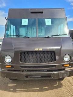 Workhorse W42 Salvage Truck