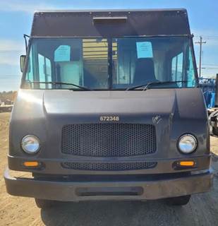 Workhorse W42 Salvage Truck