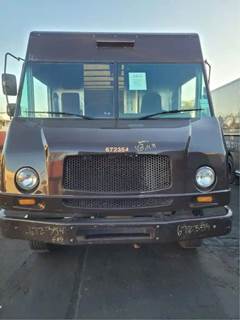 Workhorse W42 Salvage Truck