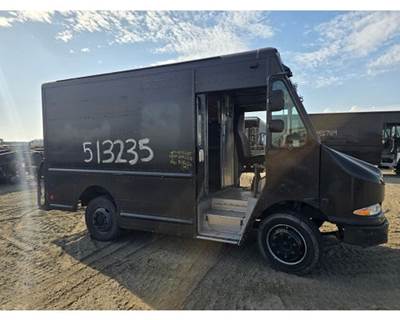 Workhorse W42 Salvage Truck