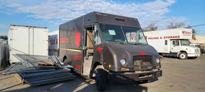 Workhorse W62 Salvage Truck