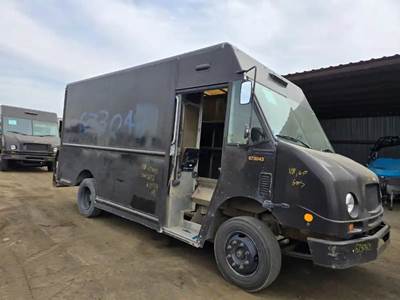 Workhorse W62 Salvage Truck