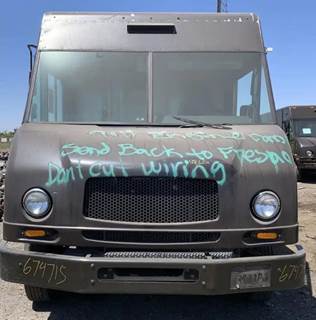 Workhorse W62 Salvage Truck