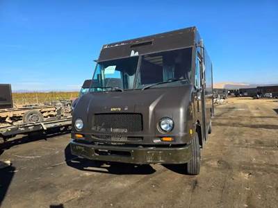Workhorse W62 Salvage Truck