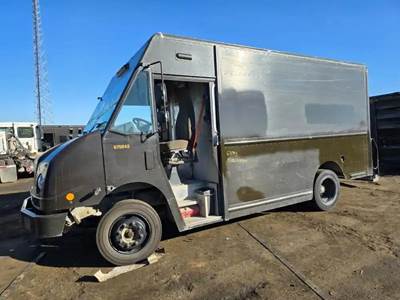 Workhorse W62 Salvage Truck