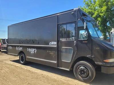 Workhorse W62 Salvage Truck