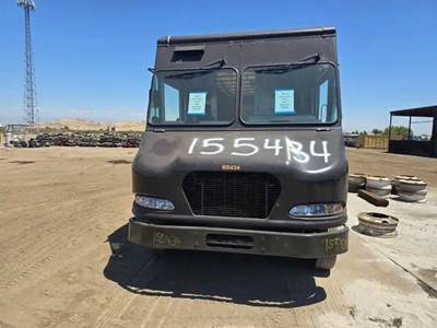 Workhorse W62 Salvage Truck