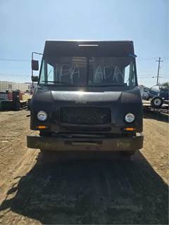 Workhorse W62 Salvage Truck