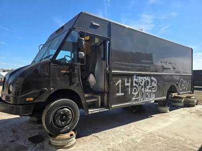 Workhorse W62 Salvage Truck