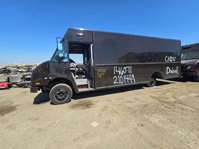 Workhorse W62 Salvage Truck