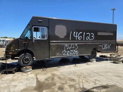 Workhorse W62 Salvage Truck