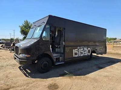 Workhorse W62 Salvage Truck