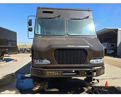 Workhorse W62 Salvage Truck