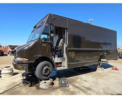 Workhorse W62 Salvage Truck