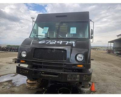 Workhorse W62 Salvage Truck