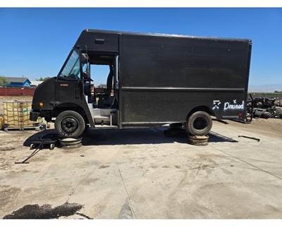 Workhorse W62 Salvage Truck