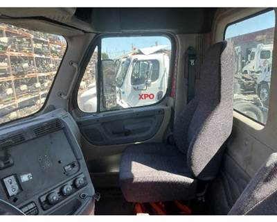Freightliner Right Seat for a Freightliner Cascadia 113