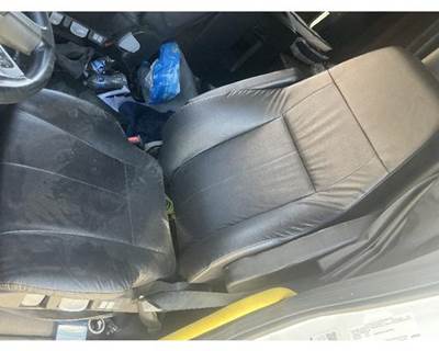 Freightliner Cascadia Left Seat