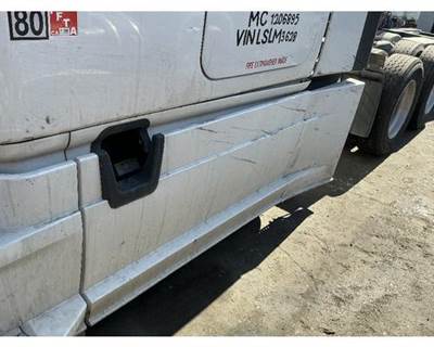 Freightliner Cascadia 116 Fairing