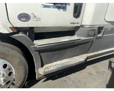 Freightliner Cascadia 116 Fairing for a Freightliner CASCADIA