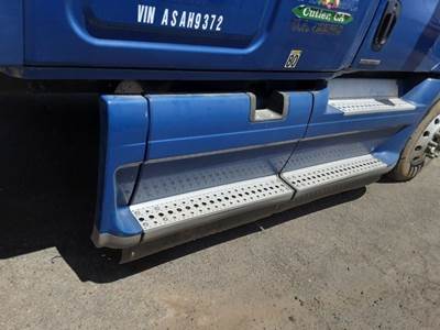 Freightliner Cascadia 125 Fairing