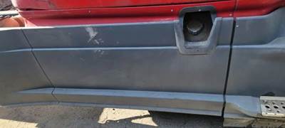 Freightliner Cascadia 125 Right Fairing