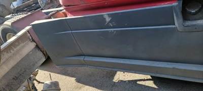 Freightliner Cascadia 125 Right Fairing