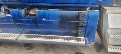 Freightliner Cascadia 125 Left Fairing