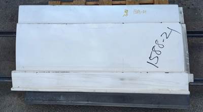 Freightliner Cascadia 125 Right Fairing