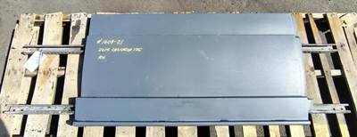 Freightliner Cascadia 125 Right Fairing