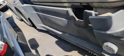 Freightliner Cascadia 125 Right Fairing