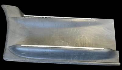 Freightliner Cascadia 125 Left Fairing