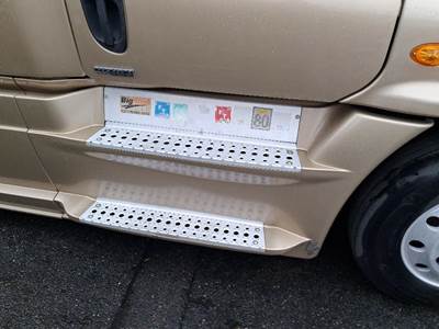 Freightliner Cascadia 125 Fairing for a Freightliner CASCADIA