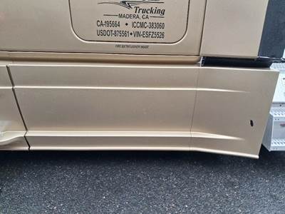 Freightliner Cascadia 125 Left Fairing for a Freightliner CASCADIA