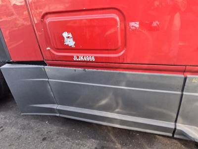 Freightliner Cascadia 125 Fairing