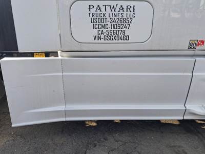 Freightliner Cascadia 125 Right Fairing for a Freightliner CASCADIA