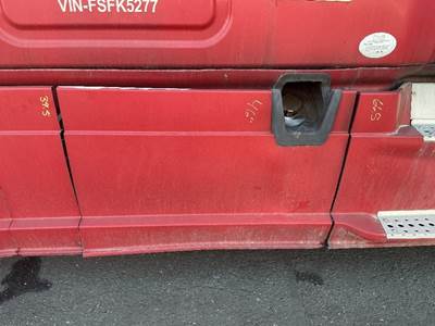 Freightliner Cascadia 125 Right Fairing for a Freightliner CASCADIA